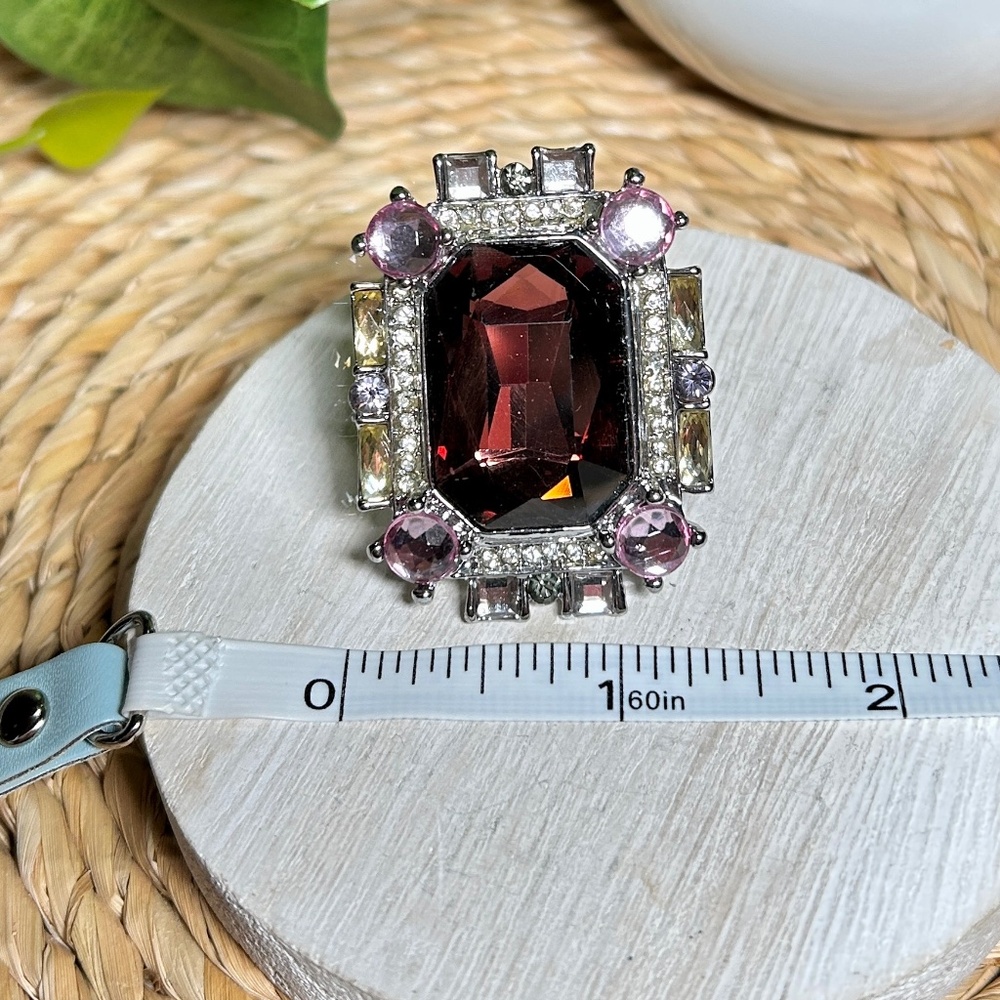 Vintage Chunky Cocktail Ring, with gorgeous colored crystal rhinestones - Picture 16 of 16